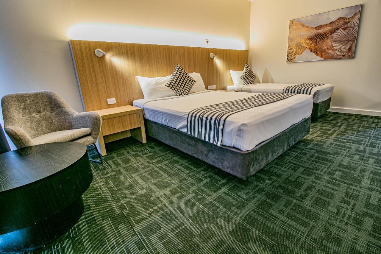 Absolute Beachfront Opal Cove Resort Korora Экстерьер фото