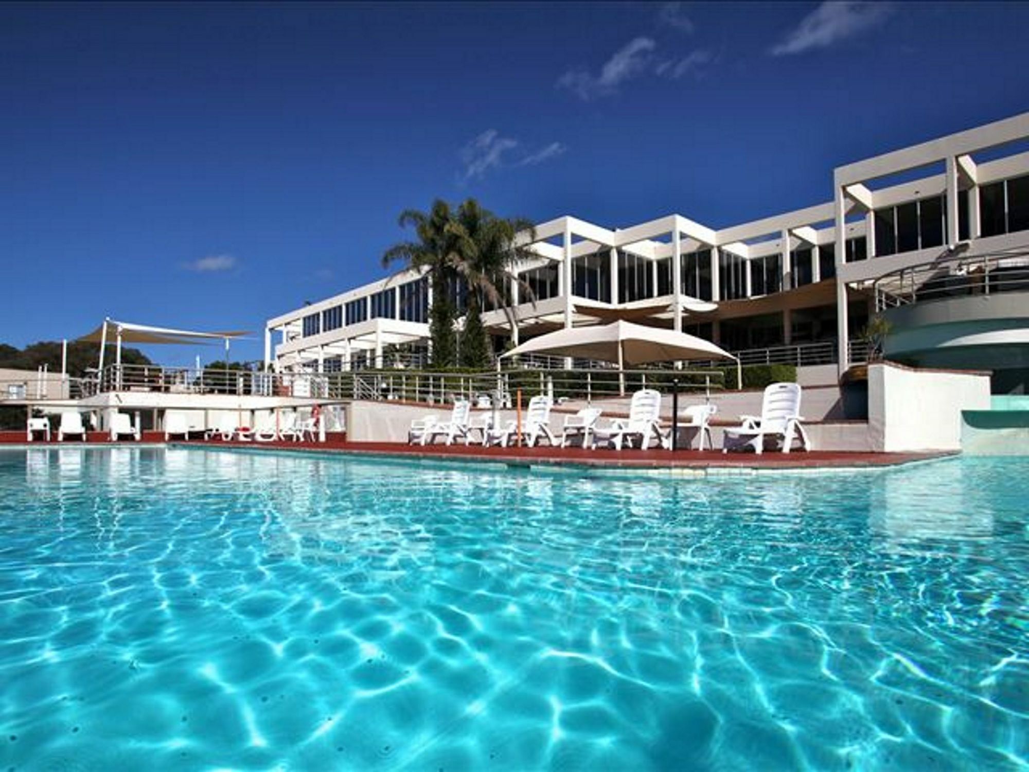 Absolute Beachfront Opal Cove Resort Korora Экстерьер фото